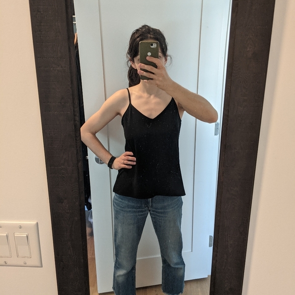 UNIQLO strappy tank - Picture 4 of 5